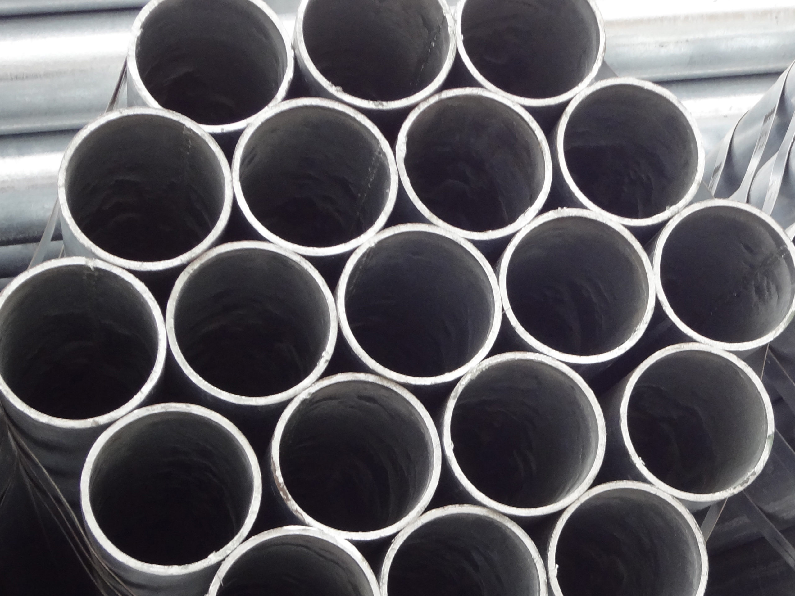 Q235 Welded Carbon Galvanised Metal Pipe
