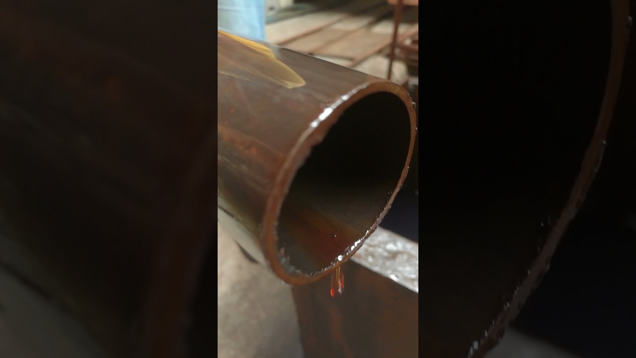 Effetto oliante del tubo in acciaio utilizzato nello scambiatore di calore della caldaia